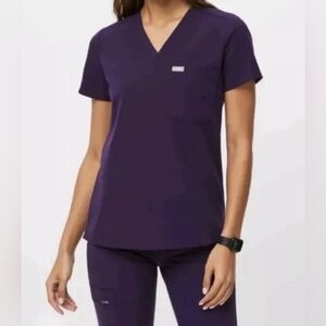 Figs Scrub Top Womens XXS Purple Slim Catarina One Pocket Style # FW1000